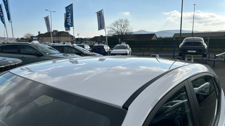 Hyundai i10 1.0 [63] Advance 5dr Auto [Nav] Petrol Hatchback